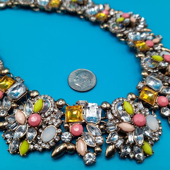 Pastel Clear Rhinestone Collar Necklace, Gold Tone, Link Wide Necklace - Picture 10 of 10